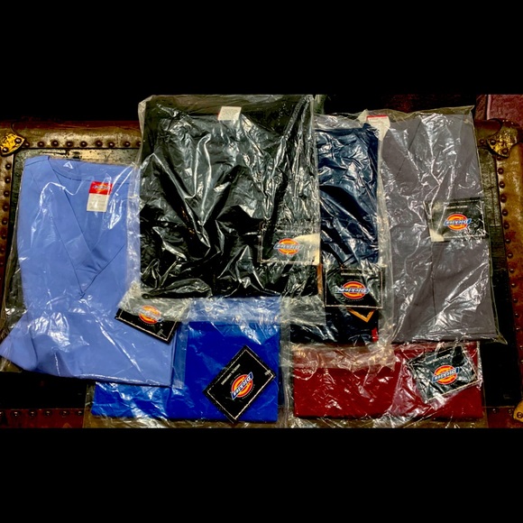 Dickies Tops - Dickies Scrubs a set!Make a OFFER!!! 2XL.